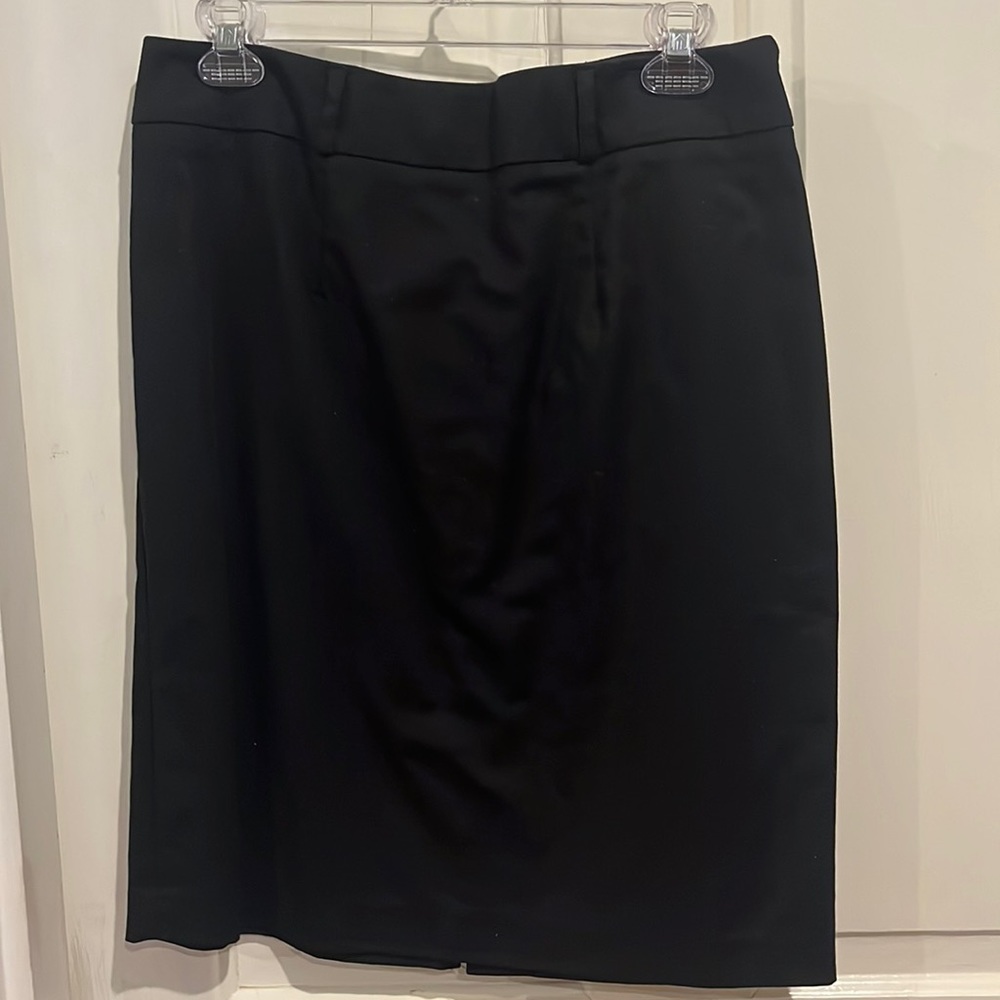 Black skirt size 8